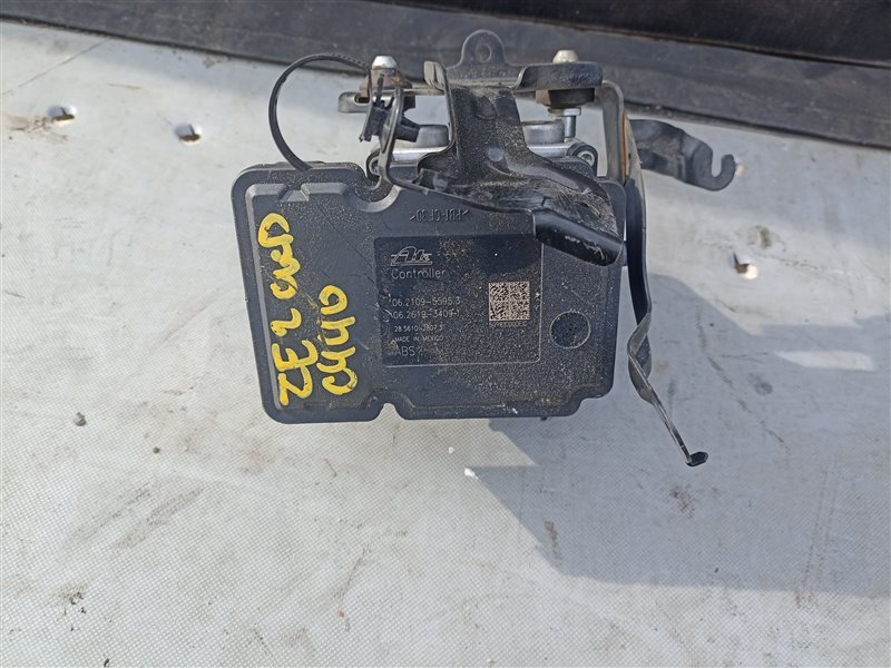 Блок abs HONDA INSIGHT ZE2 LDA (б/у)