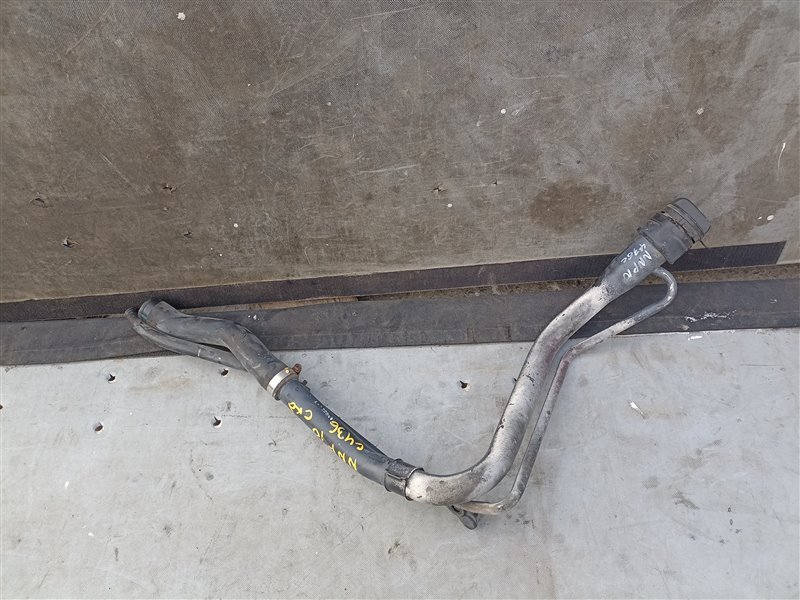 Горловина топливного бака TOYOTA PORTE NNP10 2NZ-FE (б/у)