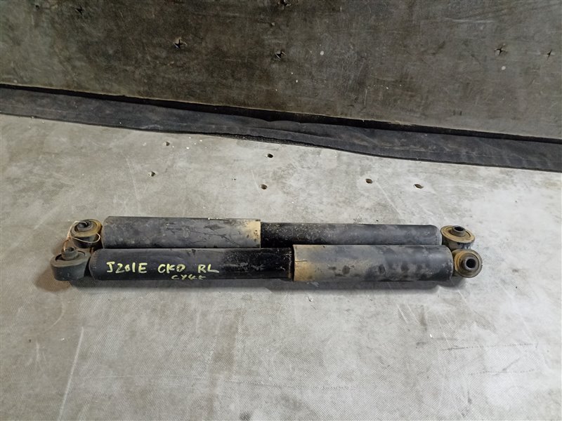 Амортизатор TOYOTA RUSH J210E 3SZ-VE задний (б/у)