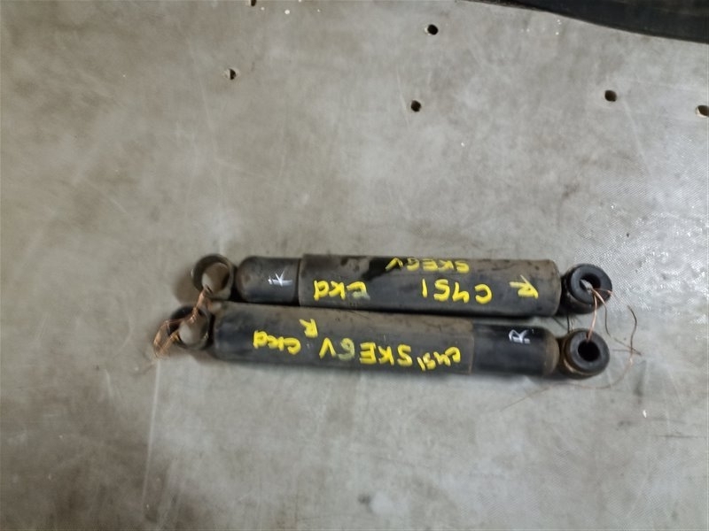 Амортизатор MAZDA BONGO BRAWNY SKE6V FE задний (б/у)