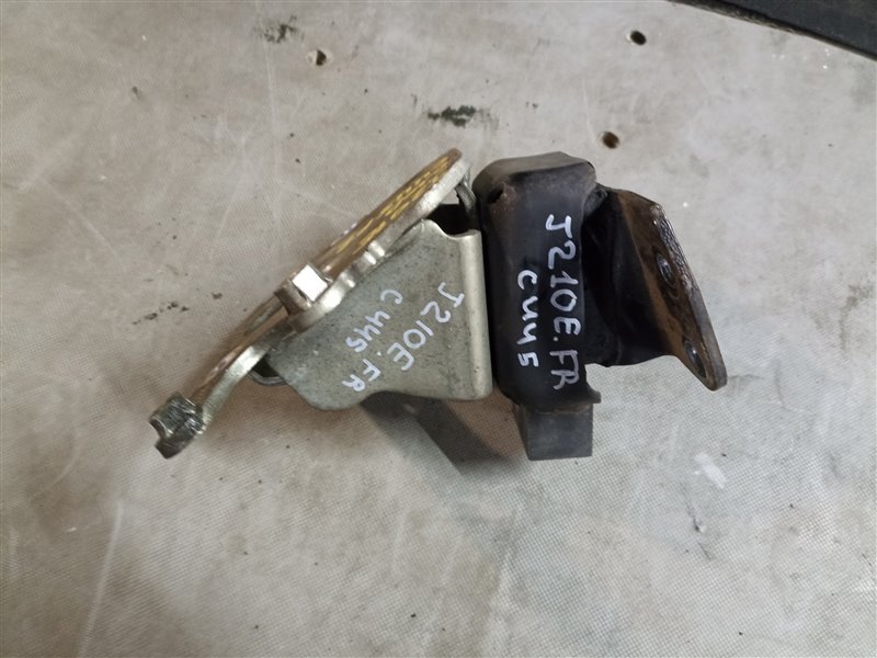 Подушка двигателя TOYOTA RUSH J210E 3SZ-VE правая (б/у)