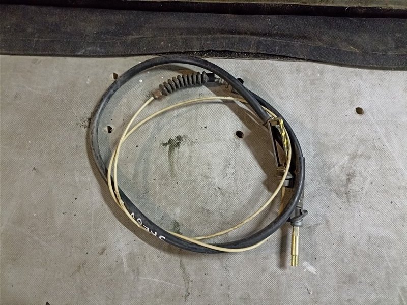 Тросик ручника MAZDA BONGO BRAWNY SKE6V FE (б/у)