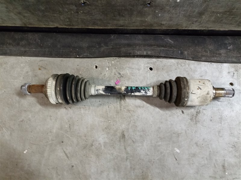 Привод HONDA ACCORD CF6 F23A передний правый (б/у)