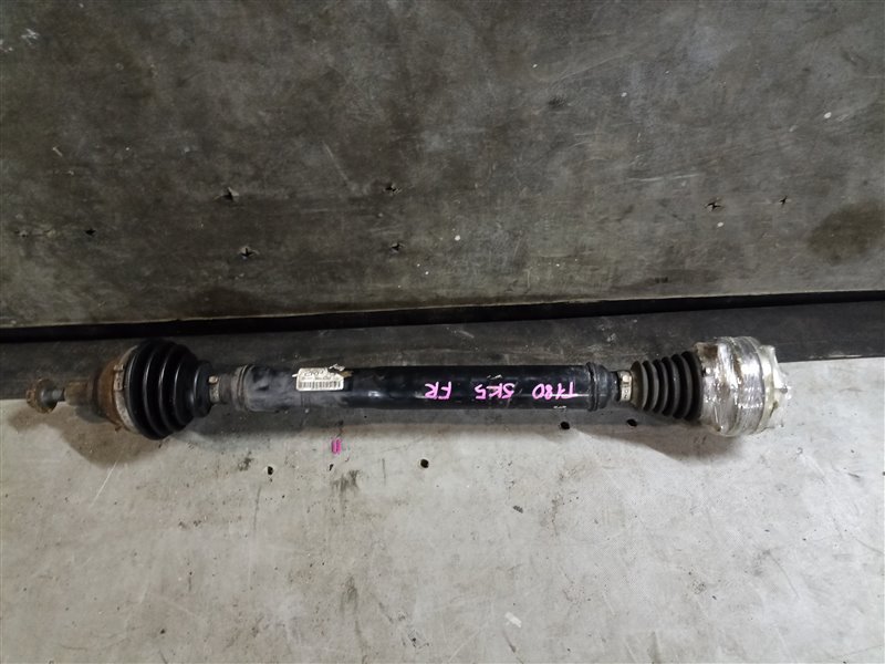 Привод VOLKSWAGEN GOLF 6 5K1 CBZ(B) передний правый (б/у)