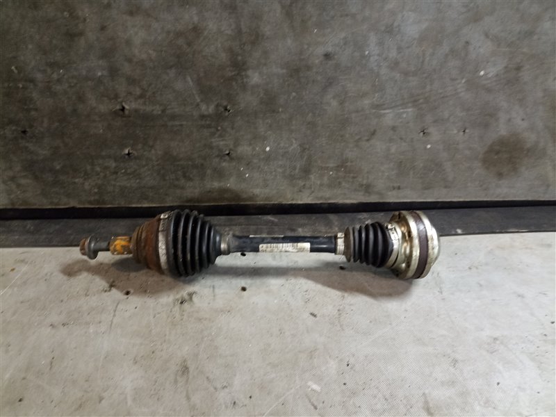 Привод VOLKSWAGEN GOLF 7 VARIANT 5G5 CHP(A) передний левый (б/у)