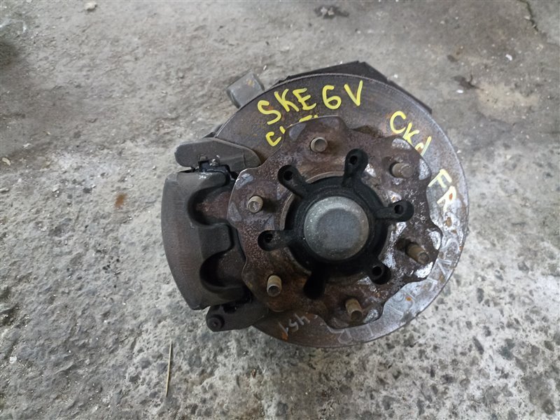 Ступица MAZDA BONGO BRAWNY SKE6V FE передняя правая (б/у)