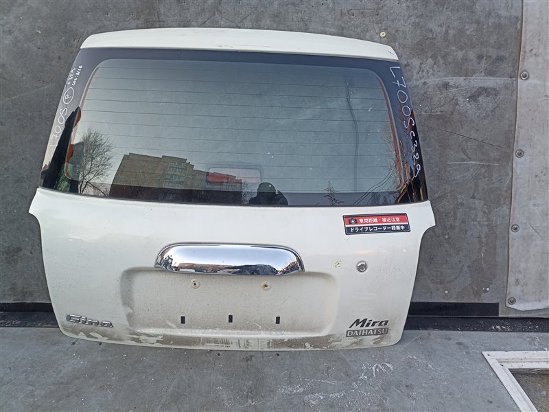 Дверь 5-я DAIHATSU MIRA GINO L700S (б/у)