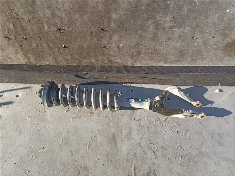 Стойка HONDA ACCORD CF6 F23A передняя левая (б/у)