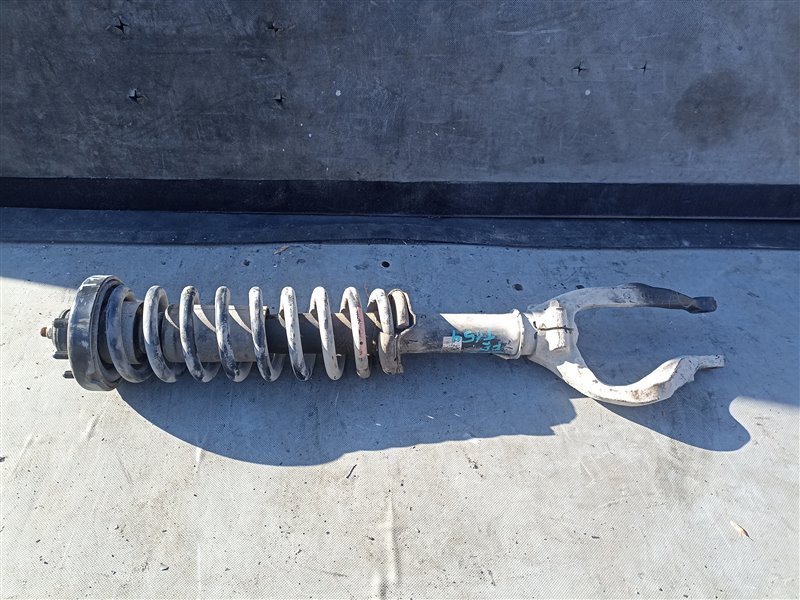 Стойка HONDA ACCORD CF6 F23A передняя правая (б/у)