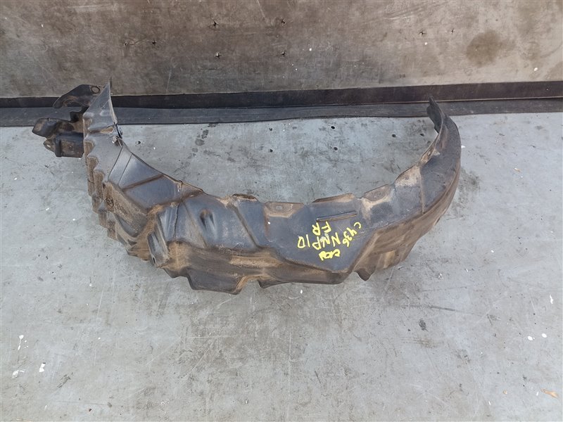 Подкрылок TOYOTA PORTE NNP10 передний правый (б/у)