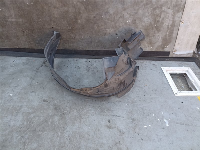 Подкрылок SUZUKI SOLIO MA15S передний правый (б/у)