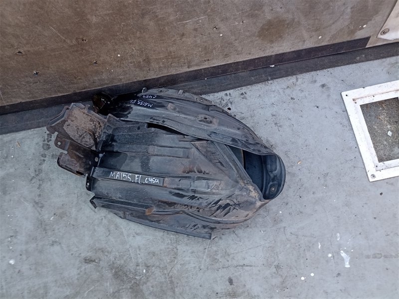 Подкрылок SUZUKI SOLIO MA15S передний левый (б/у)