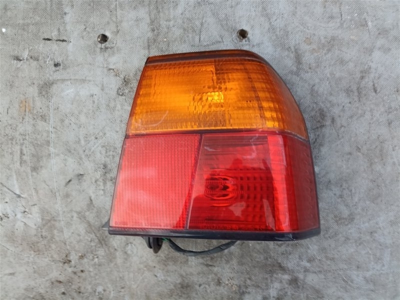 Стоп-сигнал TOYOTA CAMRY SV40 правый (б/у)