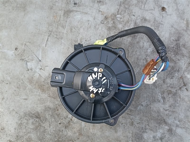 Мотор печки TOYOTA PORTE NNP10 (б/у)