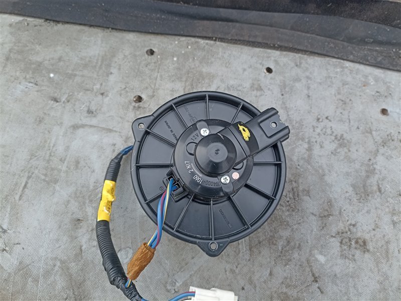 Мотор печки TOYOTA PORTE NNP10 (б/у)