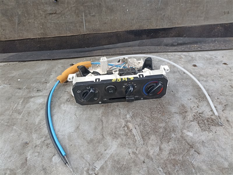 Климат-контроль DAIHATSU TERIOS J102G (б/у)