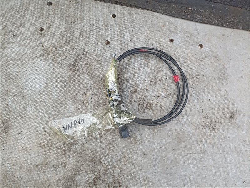 Трос двери TOYOTA PORTE NNP10 (б/у)