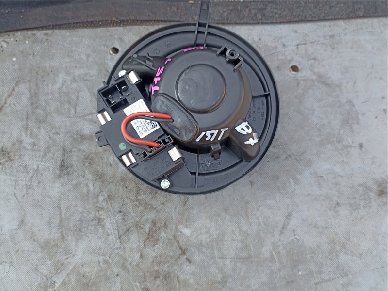 Мотор печки VOLKSWAGEN PASSAT B7 (б/у)