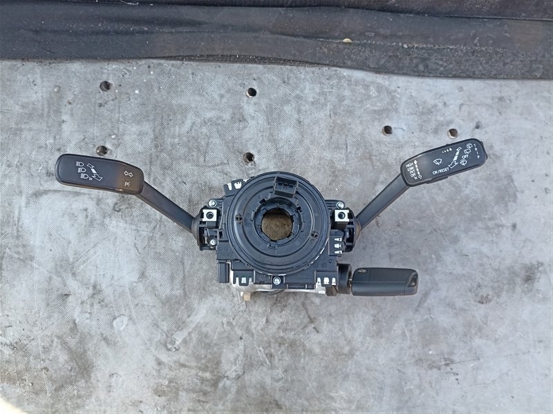 Шлейф-лента airbag VOLKSWAGEN GOLF 7 VARIANT 5G5 (б/у)