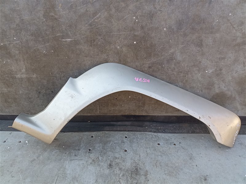 Дефендер MITSUBISHI PAJERO JUNIOR H57A задний левый (б/у)