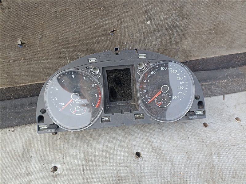 Спидометр VOLKSWAGEN PASSAT VARIANT B7 CAX(A) (б/у)
