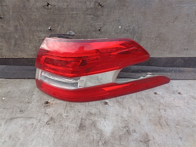 Стоп-сигнал PEUGEOT 308 T9 правый (б/у)