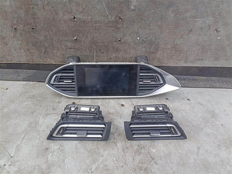 Монитор PEUGEOT 308 T9 (б/у)