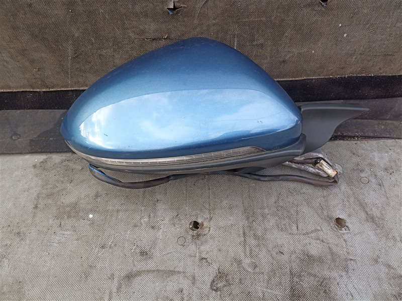 Зеркало VOLKSWAGEN GOLF 7 VARIANT 5G5 правое (б/у)