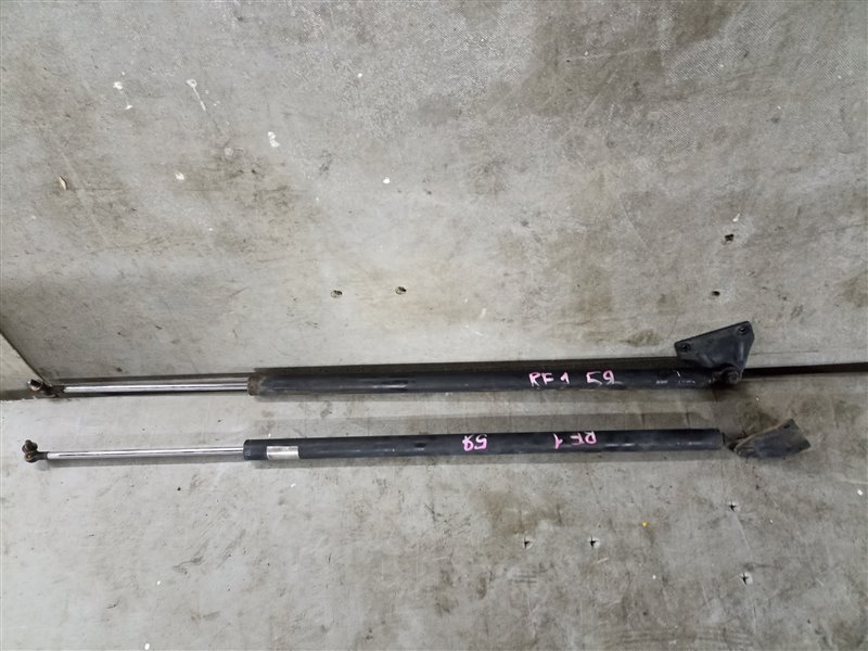 Амортизатор задней двери HONDA STEPWGN RF1 (б/у)