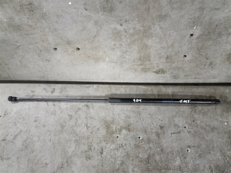 Амортизатор капота VOLKSWAGEN GOLF 7 5G1 (б/у)