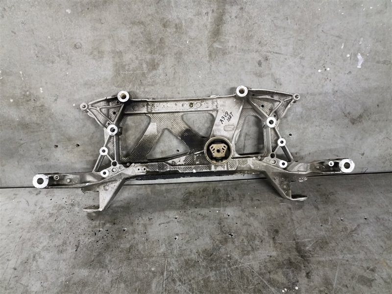 Балка под двс AUDI A3 8V CXS (б/у)