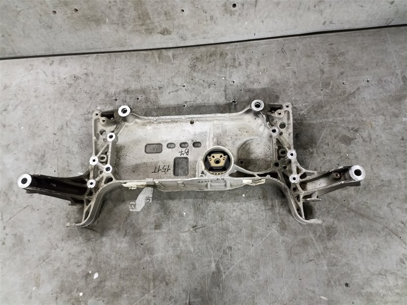 Балка под двс VOLKSWAGEN PASSAT B7 CAX(A) (б/у)