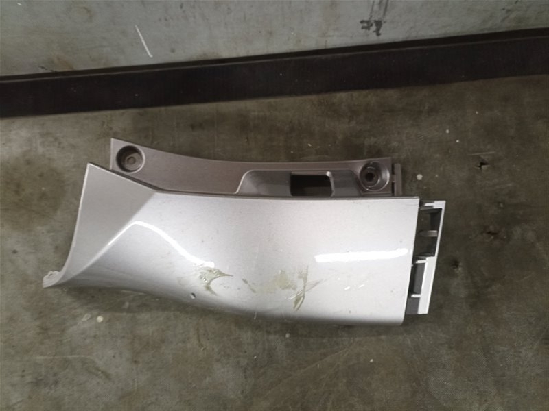 Планка под стоп TOYOTA NOAH ZWR90 задняя левая (б/у)