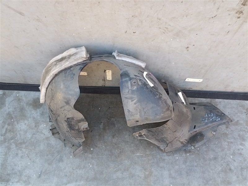 Подкрылок VOLKSWAGEN GOLF 7 VARIANT 5G5 передний левый (б/у)