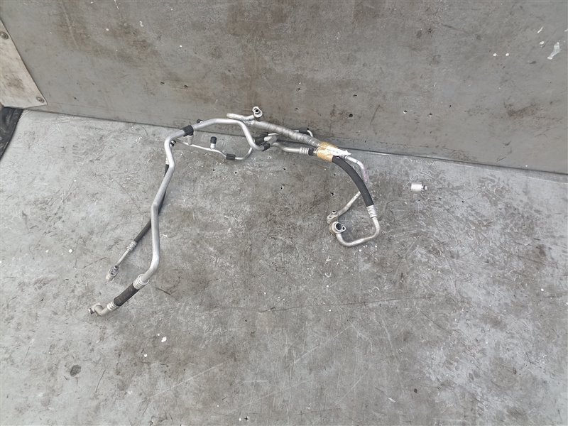 Шланг кондиционера VOLKSWAGEN PASSAT B7 CAX(A) (б/у)