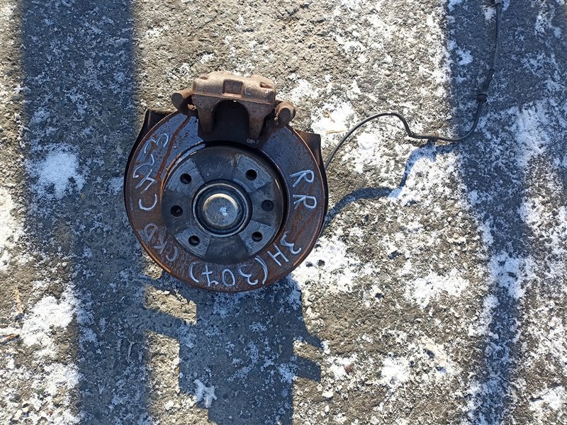 Ступица PEUGEOT 307 3H EW10J4 (RFN) задняя правая (б/у)