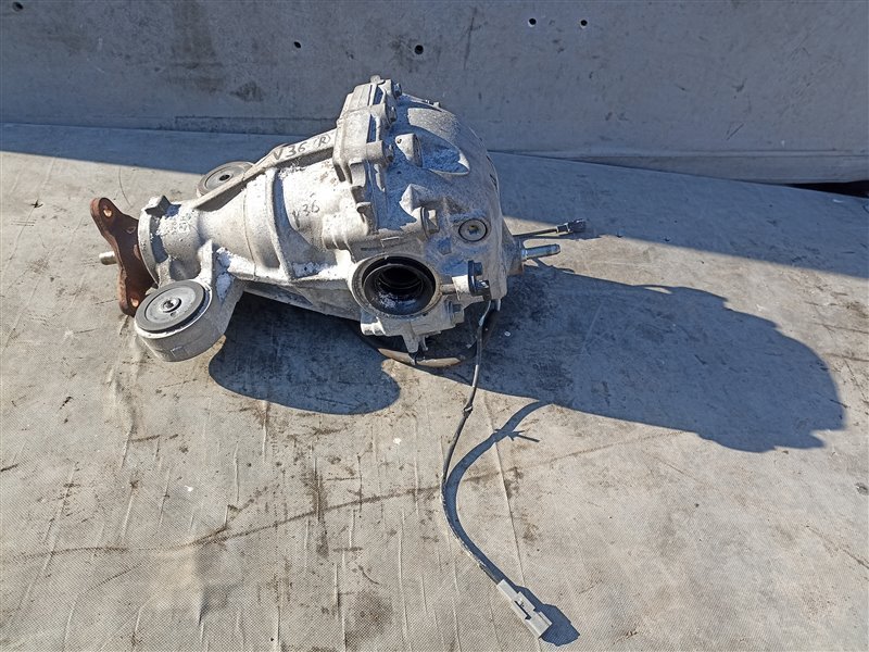 Редуктор NISSAN SKYLINE ZV37 задний (б/у)