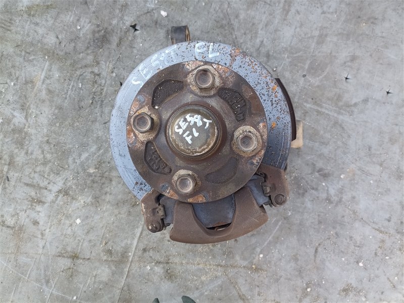 Ступица MAZDA BONGO SE58T D5 передняя левая (б/у)