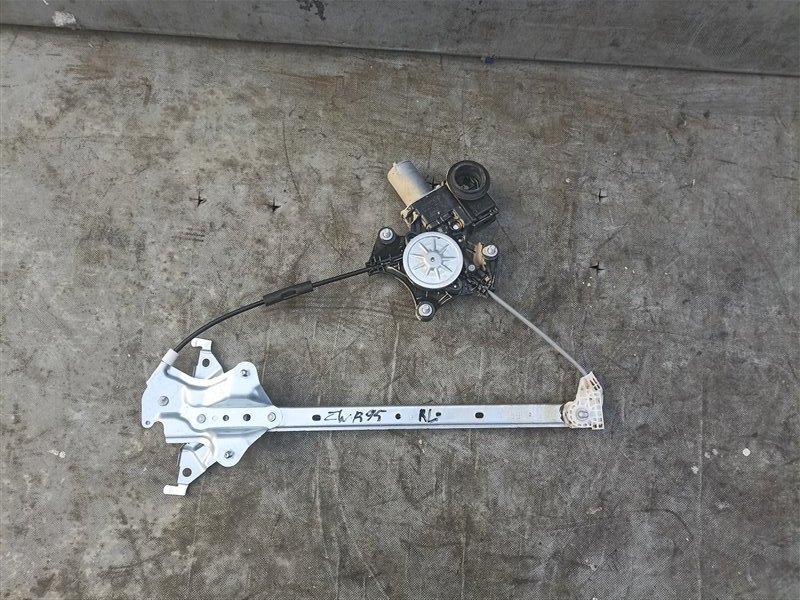 Стеклоподъемник TOYOTA NOAH ZWR90 задний левый (б/у)