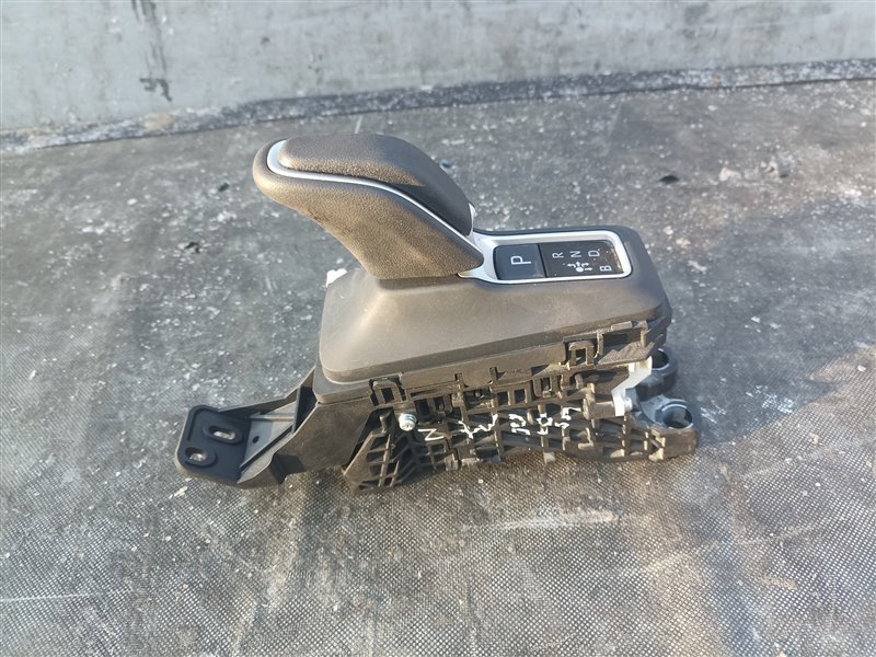 Селектор акпп TOYOTA NOAH ZWR90 (б/у)