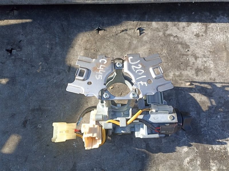 Замок зажигания TOYOTA RUSH J200E (б/у)