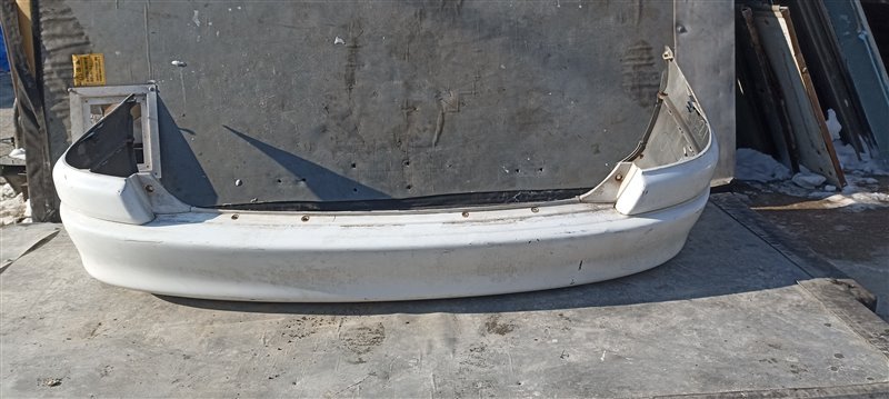 Бампер TOYOTA CALDINA AT210 задний (б/у)