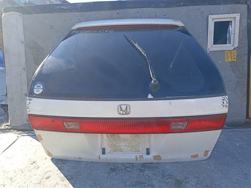 Дверь 5-я HONDA ACCORD CF6 (б/у)
