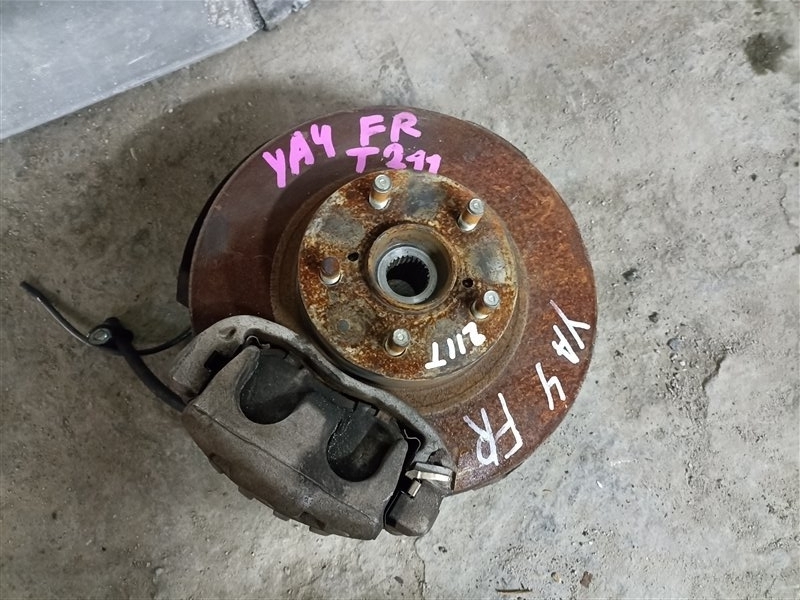 Ступица SUBARU EXIGA YA4 EJ204 передняя правая (б/у)