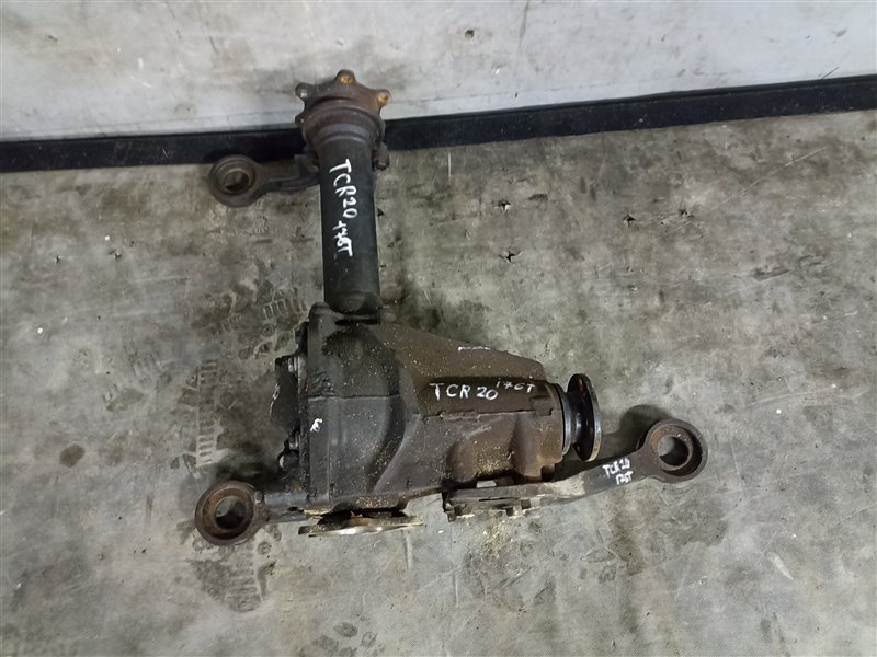 Редуктор TOYOTA ESTIMA LUCIDA TCR20 2TZ-FE передний (б/у)