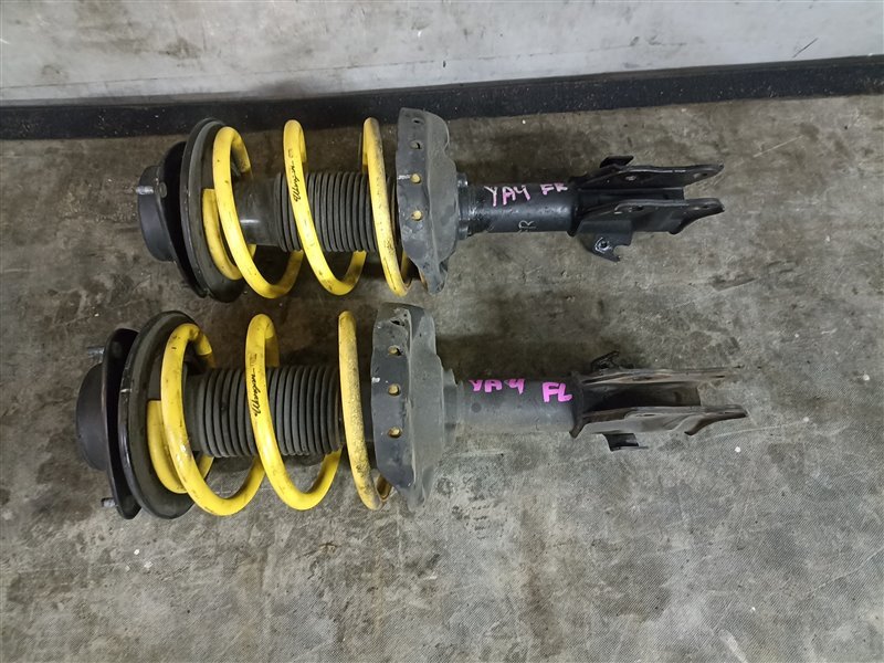 Стойка SUBARU EXIGA YA4 EJ204 передняя (б/у)