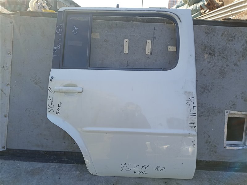 Дверь NISSAN CUBE CUBIC BGZ11 задняя правая (б/у)