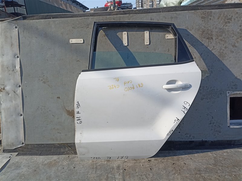 Дверь VOLKSWAGEN POLO 6R1 задняя левая (б/у)