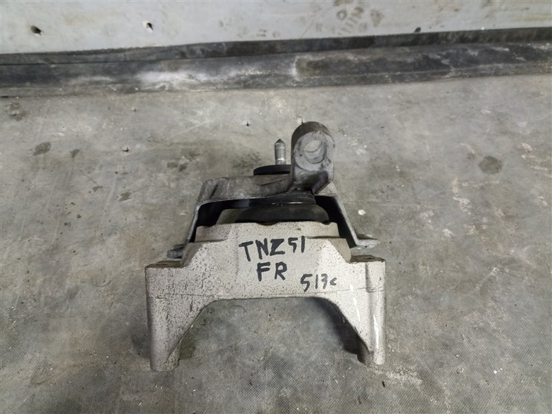 Подушка двигателя NISSAN MURANO TNZ51 QR25DE правая (б/у)