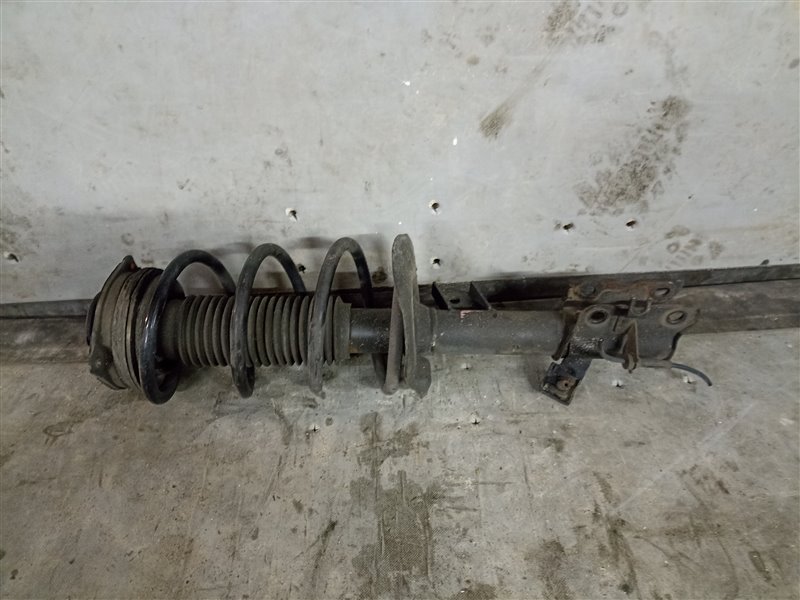 Стойка NISSAN X-TRAIL NT31 MR20DE передняя левая (б/у)